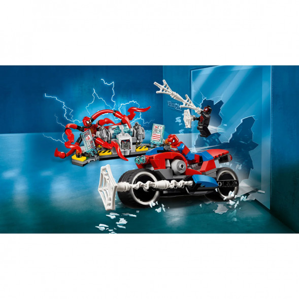 Конструктор LEGO Super Heroes 76113 Спасательная операция на мотоциклах в Ульяновске